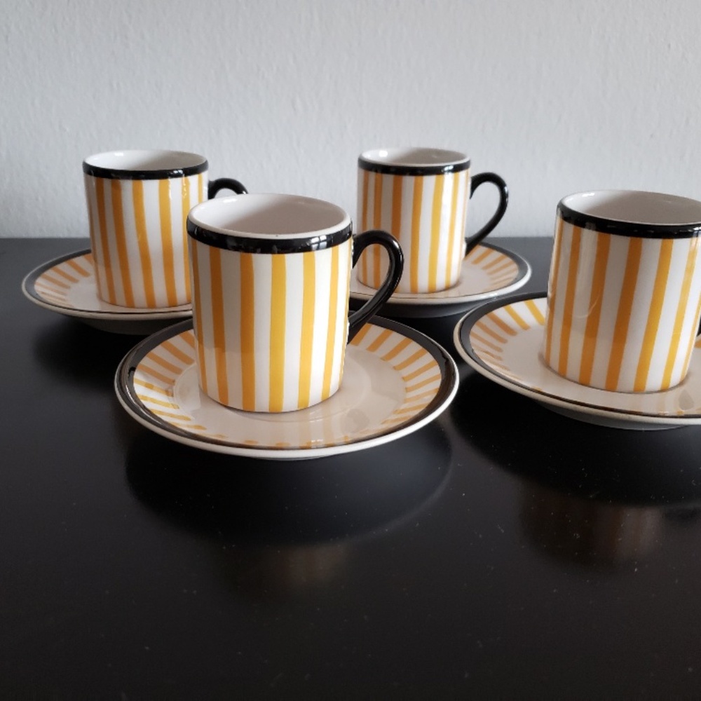 Bonwit Teller Made in Italy Espresso 4 cup saucers